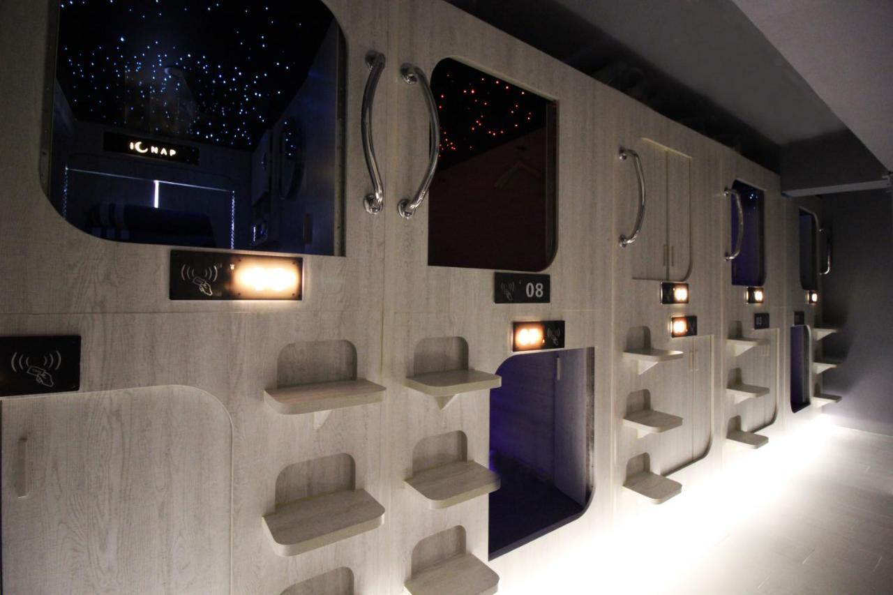 L'Etoile De Mer Mong Kok - Capsule Hotel Kowloon  Екстериор снимка